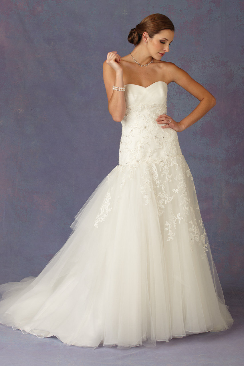 45 Wedding Dress Silhouette Styles Dress Inspiraton 8568